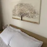 Su Hantaru Vetzu 게스트하우스 마모이아다
