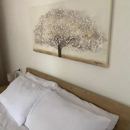 Su Hantaru Vetzu Guest house Mamoiada