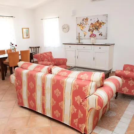 Guest house Su Hantaru Vetzu *